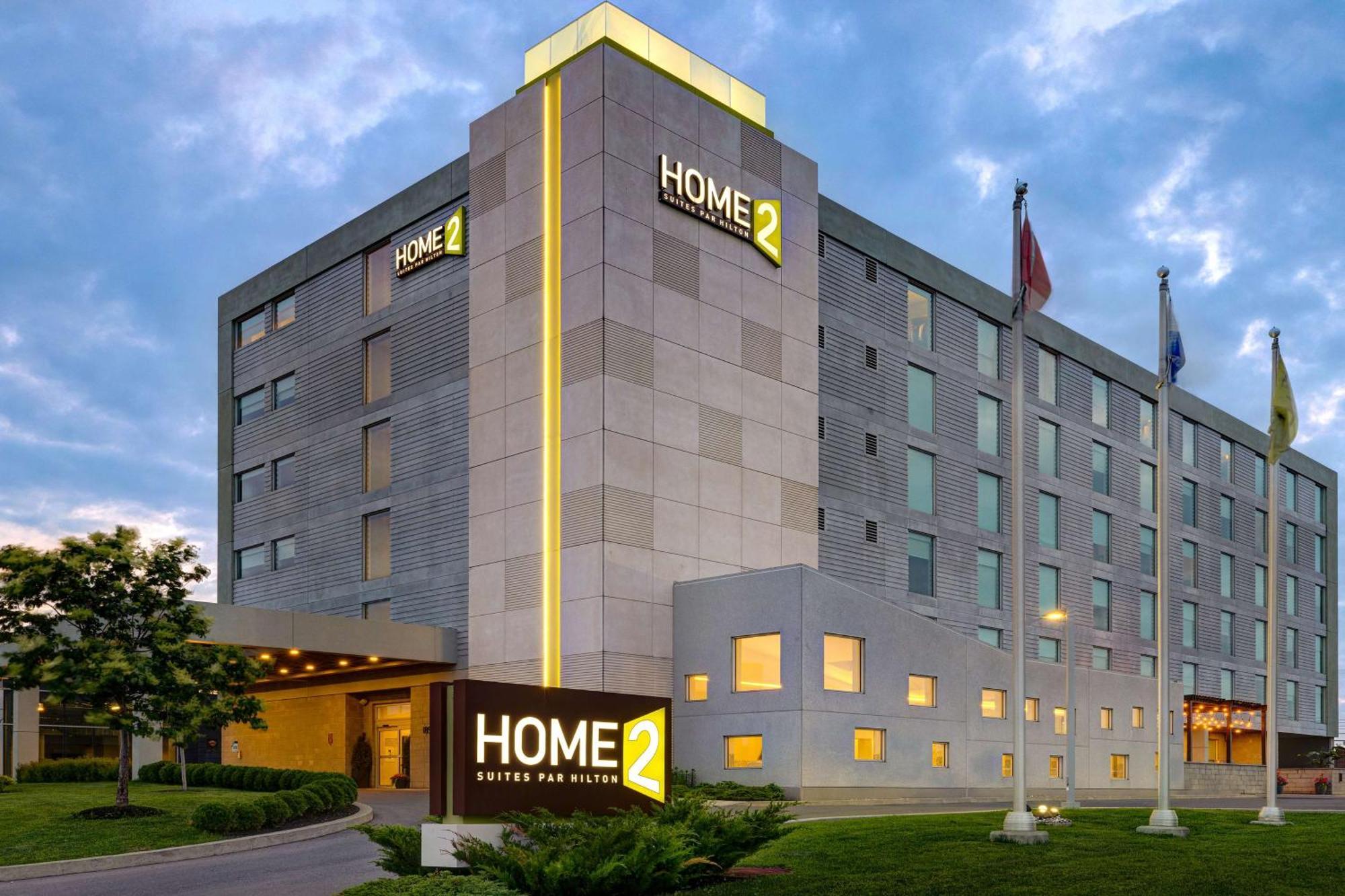 Home2 Suites By Hilton Montreal Dorval Exterior photo